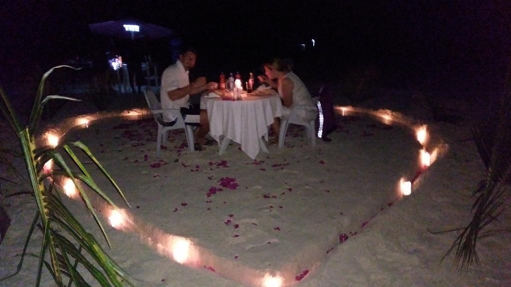 มารีนาเบย์ วิลลา ฮิมันดู Hotel Himandhoo ภายนอก รูปภาพ