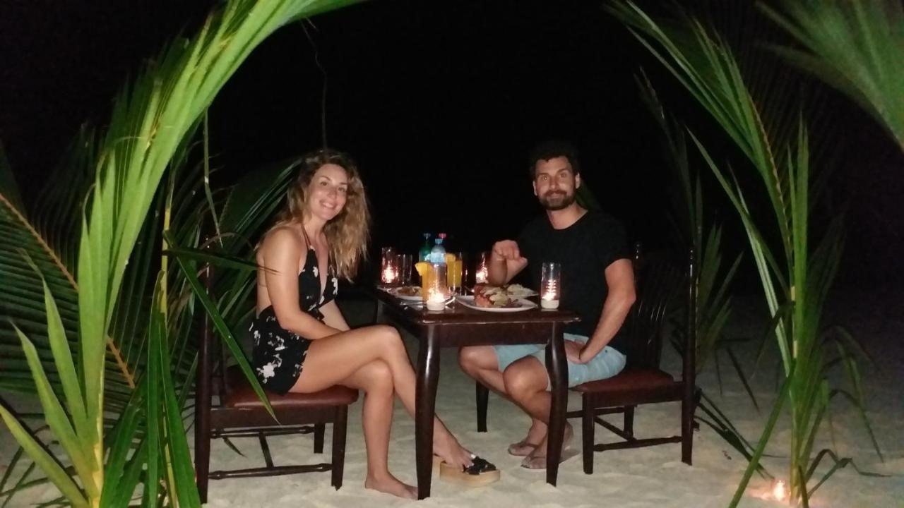 มารีนาเบย์ วิลลา ฮิมันดู Hotel Himandhoo ภายนอก รูปภาพ